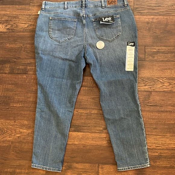 Lee® Women's Plus High Rise Skinny Jean, Size 22W Petite - Picture 6 of 14